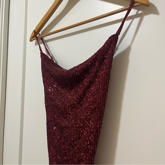 SIDEFEEL - Square Neck - Sequin Spaghetti Strap Backless Bodycon Mini Dresses - Picture 4 of 12